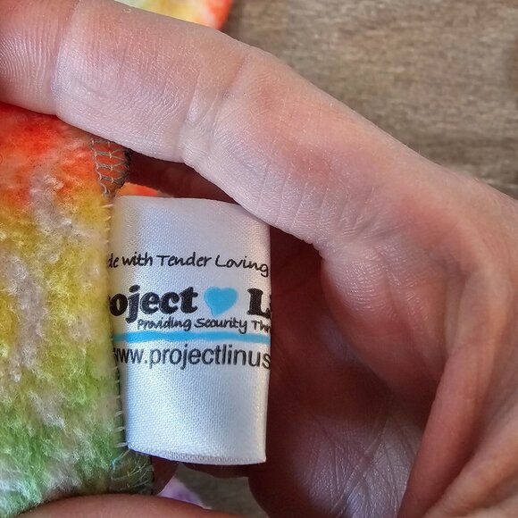 The Linus Project Rainbow Flower Butterfly Fleece Baby Blanket Ombre Pink Blue - Picture 5 of 5